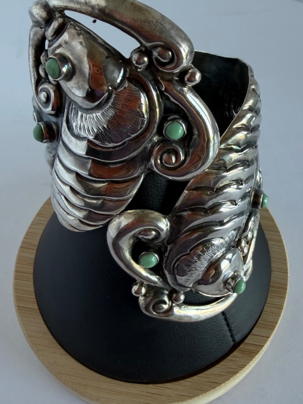 VINTAGE STERLING TAXCO MEXICO DOUBLE KOI CLAMPER BRACELET - SALE